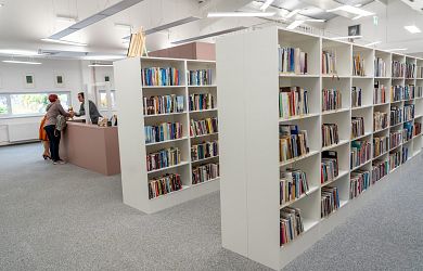 notranjost nove knjižnice