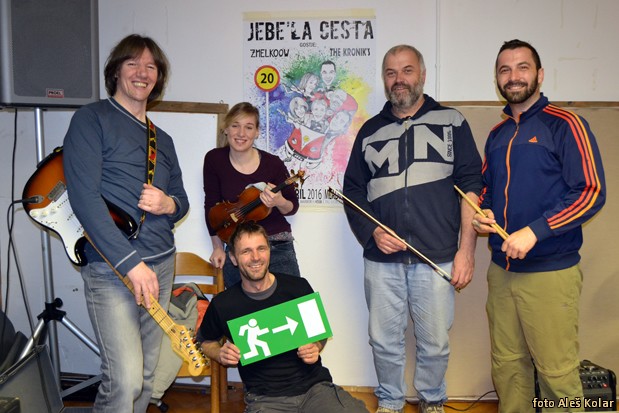 skupina Jebe'la cesta